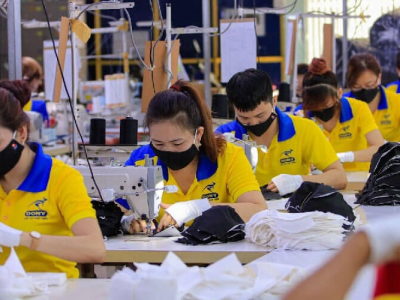 Từ 1/7/2022, thực hiện tăng lương tối thiểu vùng cho người lao động